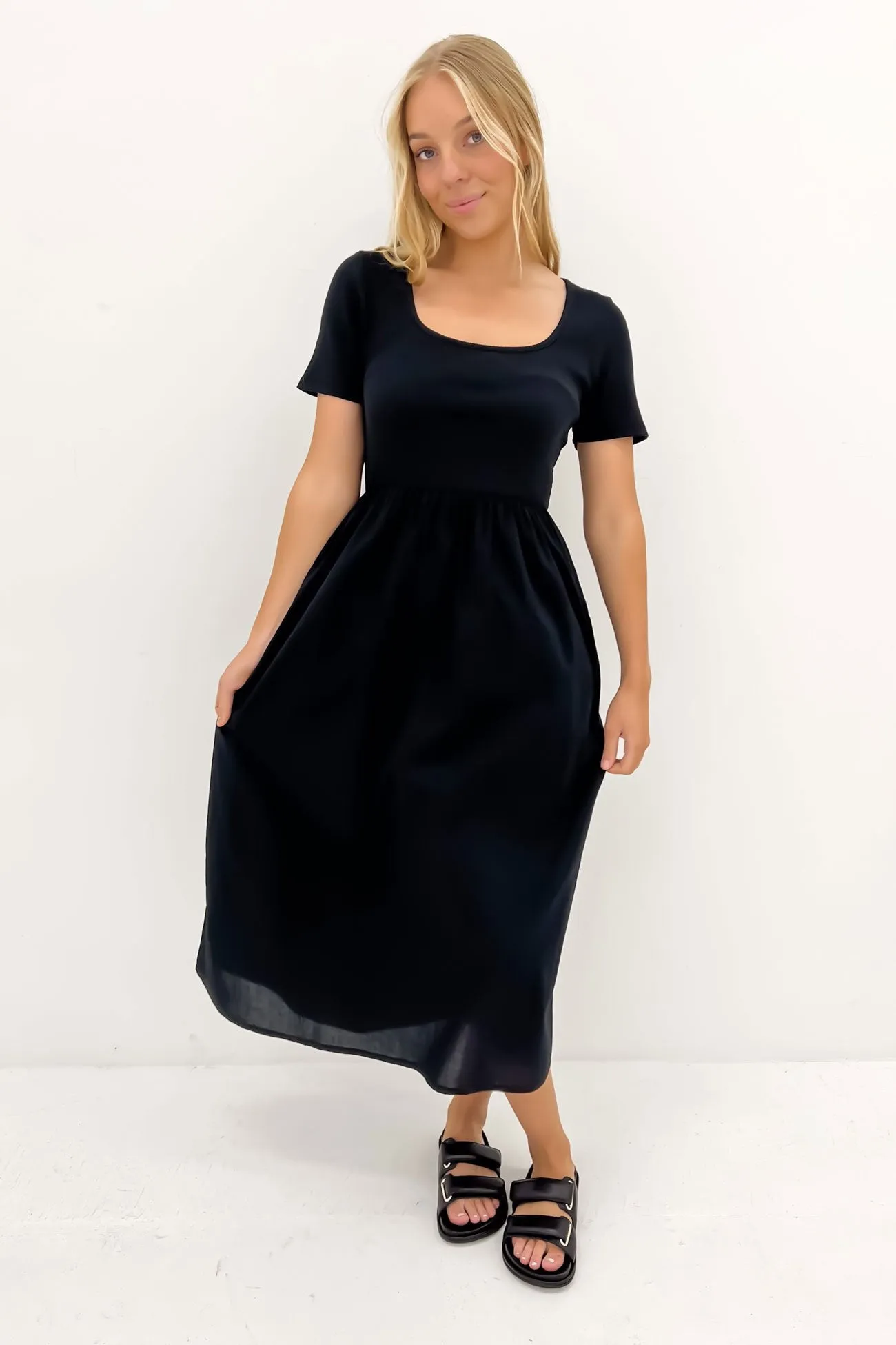 Ella Dress Black