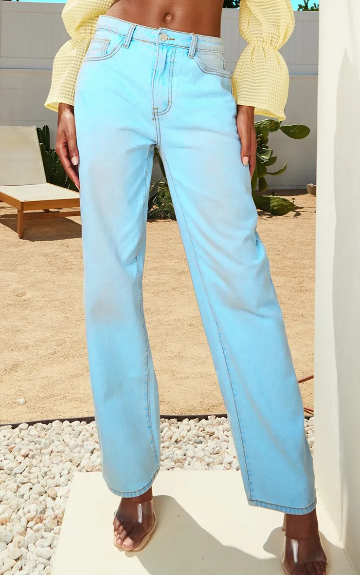 Light Blue Wash Mid Rise Straight Leg Jeans